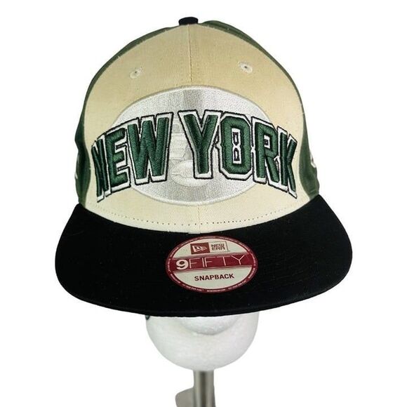 New Era Mens Ivory Green 9Fifty NFL Jets Adjustable Strap Snapback Hat - Picture 1 of 8